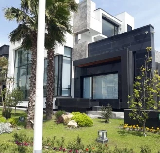 ویلا مدرن شهرک دریاکنار با روف گاردن استخردار