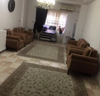 آپارتمان تمیز 85 متری در ولیعصر بابلسر